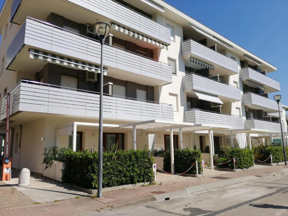 Condominio Diana Est- Gemini Bibione Zewnętrze zdjęcie